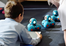 Child programming toy robots