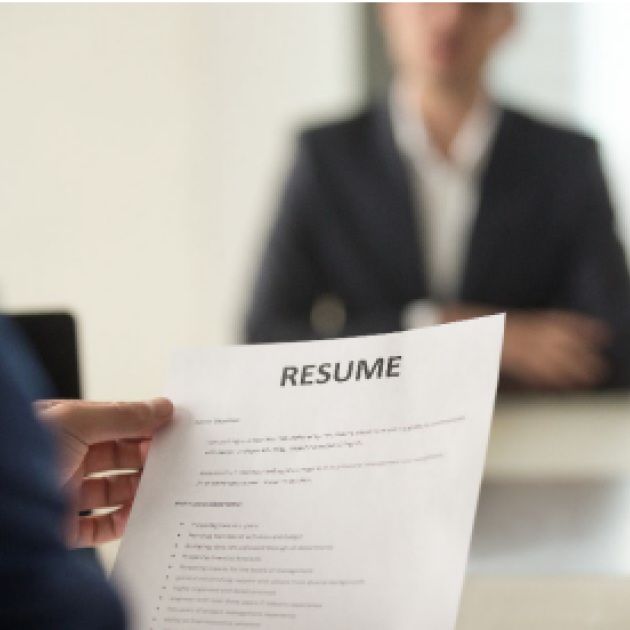 Resume workshop Two people at an interview session