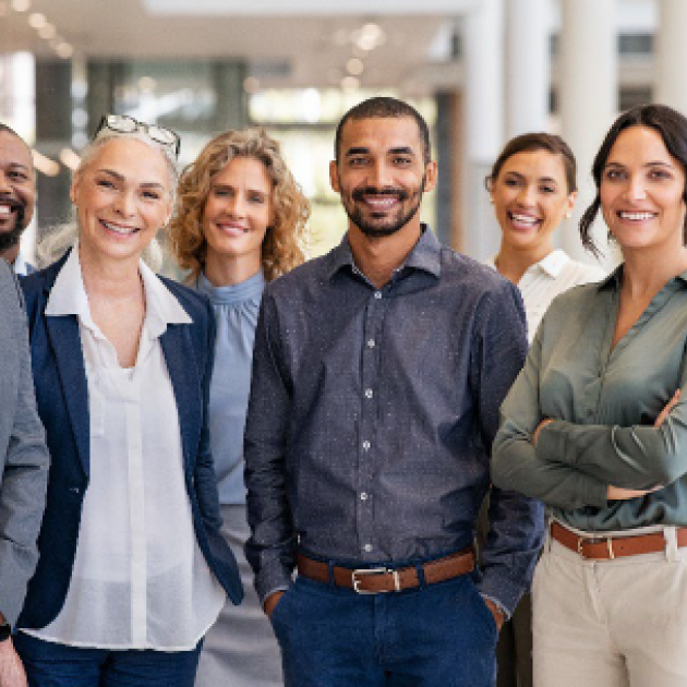Canadian workplace culture and communication A group of men and women standing